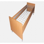 Кровать, лдсп спинки и царги