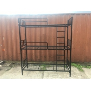 Кровать трехъярусная